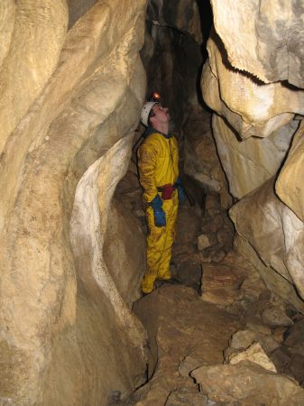 In grotte des Saribots