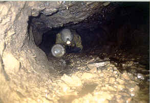 De 13 m lange gang, die we geheel uitgroeven. 