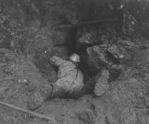 A historical document: our very first dig!